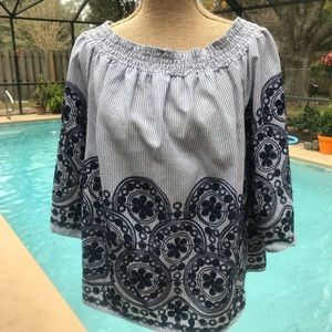 Size large blue top